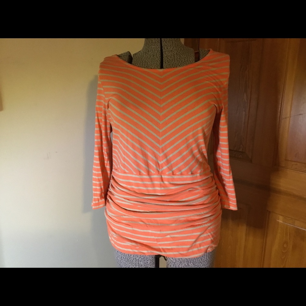 Orange & khaki XL Orvis top w/ ruching, 3/4 length